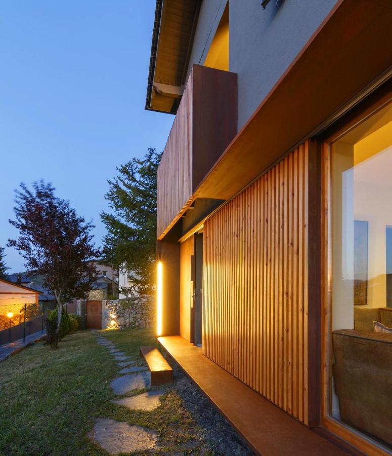 Fantastica Casa De Diseno En Alp Villa Exterior photo